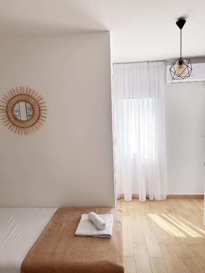 Danin Apartmani Bar Exterior foto